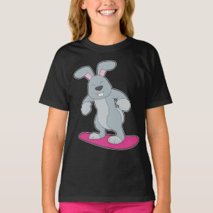 Camiseta Deportes de invierno en el tablero de nieve de con