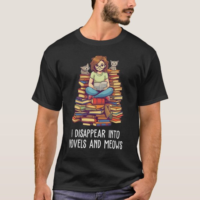 Camiseta Desaparezco en novelas y libros de prados Nerd Lib (Anverso)
