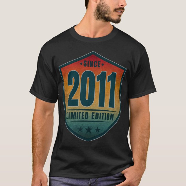 Camiseta Desde 2011 Edición Limitada Vintage Retro Sunset (Anverso)