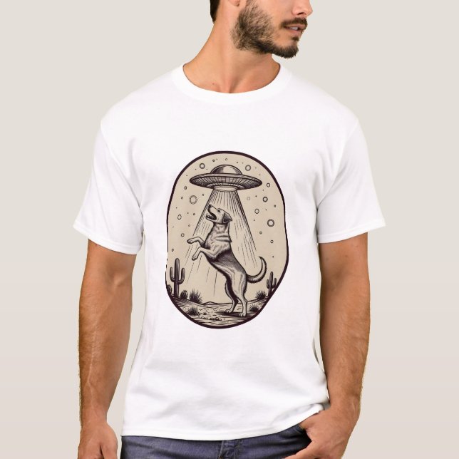 Camiseta Desert Dog Abduction UFO Illustration (Anverso)