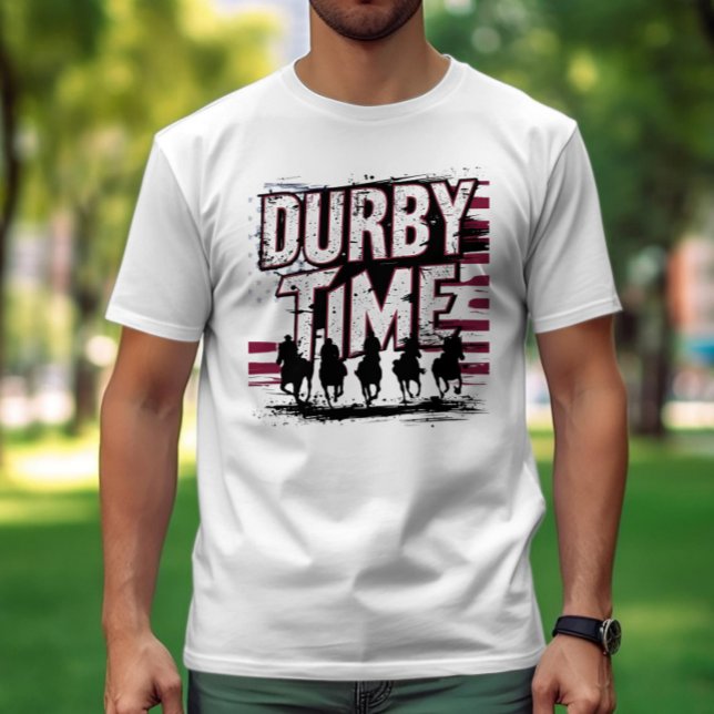 Camiseta Desfile majestuoso: Gente montando con gracia en c (Subido por el creador)