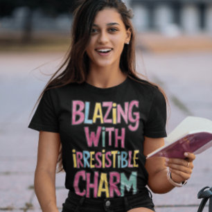 Camiseta Deslumbrante Con Encanto Irresistible