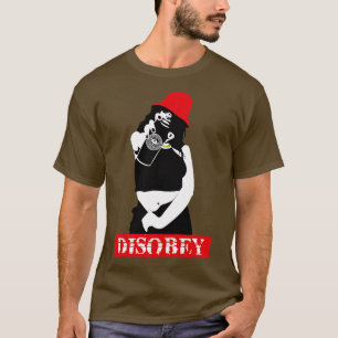 CAMISETA DESOBEDECER EN ROJO