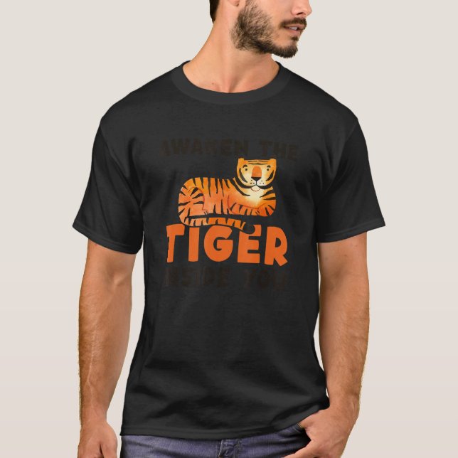 Camiseta Despertó Al Tigre Dentro De Usted Rey Tiger Siberi (Anverso)