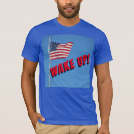 Camiseta ¡DESPIERTA, AMÉRICA! Con marca