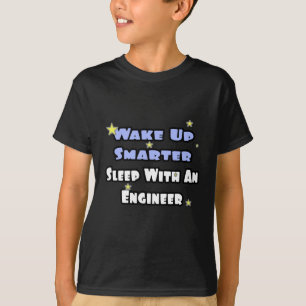 Camiseta Despierta más inteligente... Duerme con un ingeni