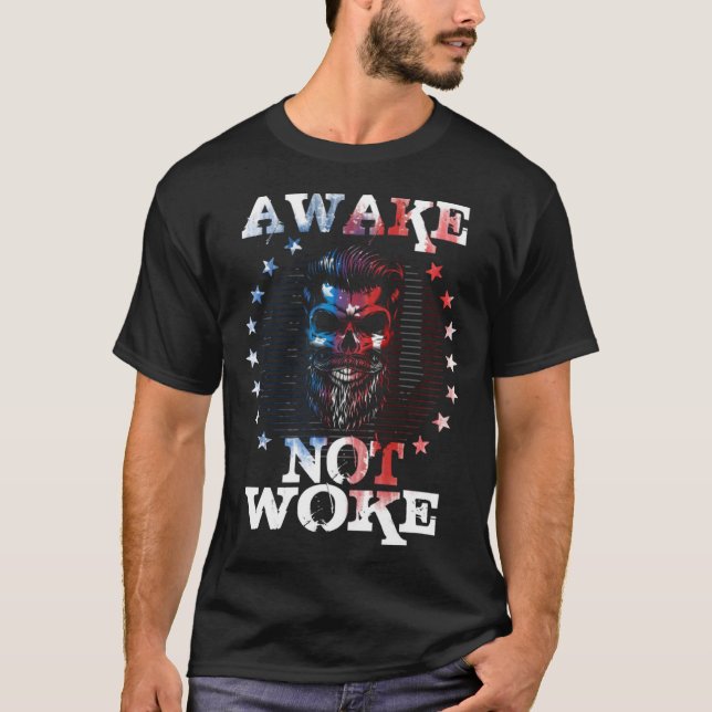 Camiseta Despierta No Despertar Banderas Estadounidenses De (Anverso)