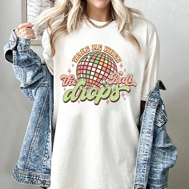 Camiseta Despiértame Cuando La Pelota Cae Año Nuevo 2024 (Subido por el creador)