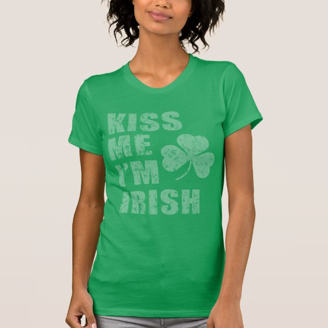 Camiseta Desteñido vintage béseme que soy irlandés (Anverso)