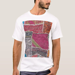 Camiseta Detalle de cierre de alfombras de mosaico colorido