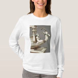 Camiseta Detalle de la proa de un barco con la cabeza del