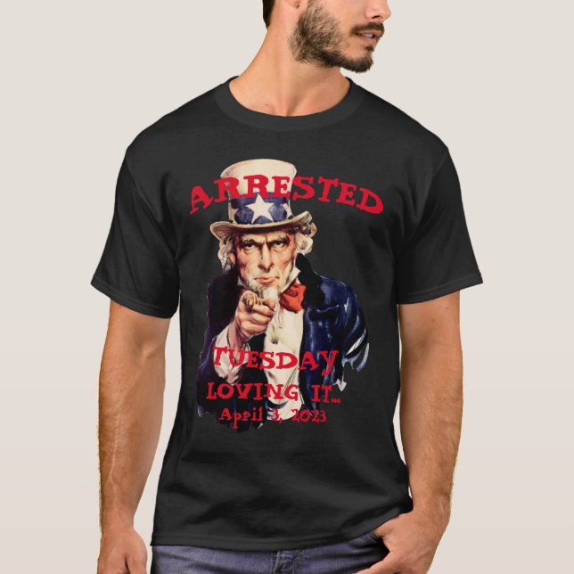 Camiseta Detención de Trump el martes 2023 Tío Sam (Anverso)