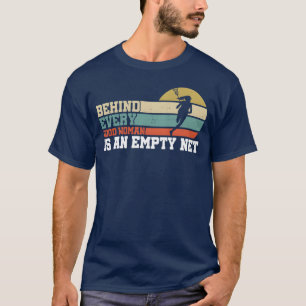 Camiseta Detrás de cada buena mujer hay una chica de deport