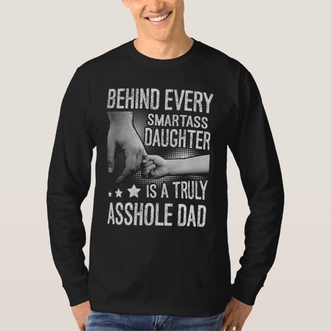 Camiseta Detrás de cada día más inteligente de la hija de u (Anverso)