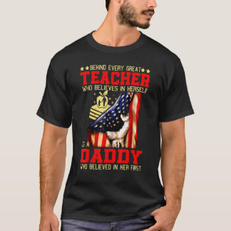 Camiseta Detrás de cada gran maestro Cree en sí misma es