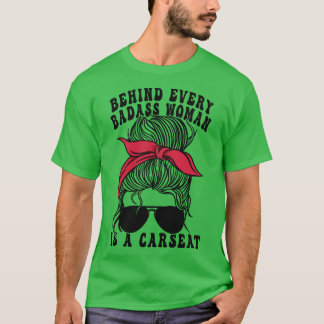 Camiseta Detrás De Cada Mujer Mala Se Encuentra La Madre Ma