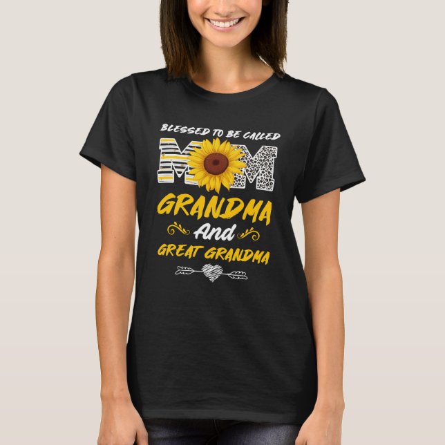 Camiseta Día de la Madre - Bendita por llamarla mamá, abuel (Anverso)