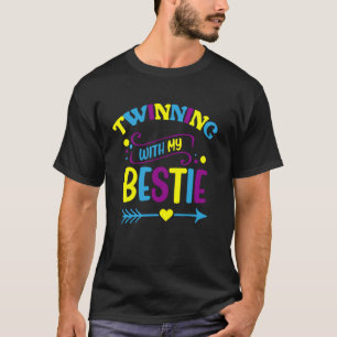 Camiseta Día de los Gemelos Gemelos Amigos Parecidos Con Mi
