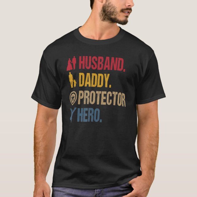 Camiseta Día de los Padres Héroes de Esposo Papi Protector (Anverso)