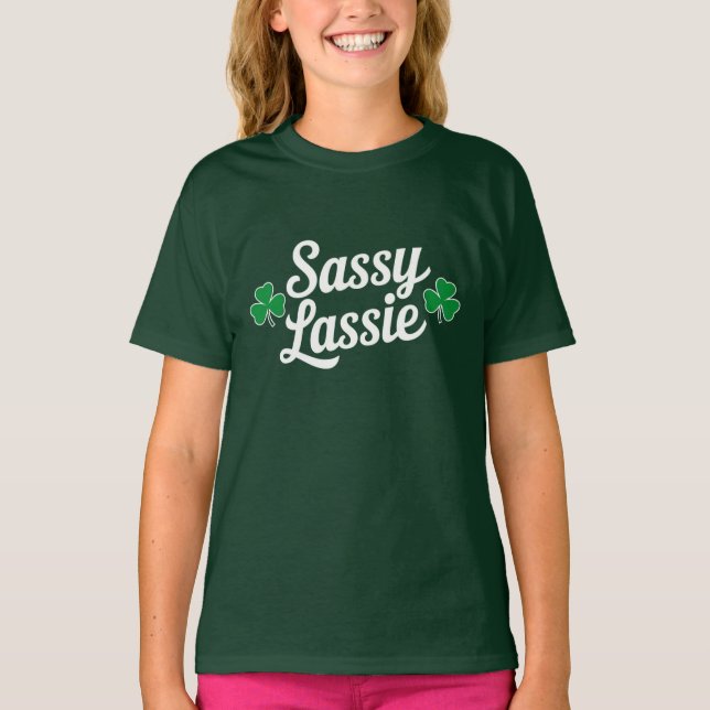 Camiseta Día de los Sassy Lassie Funny Irlandés (Anverso)