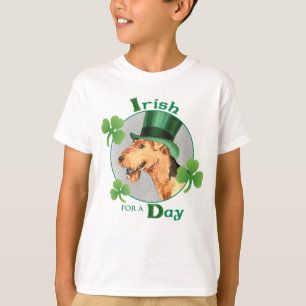 Camiseta Día de San Patricio Airedale