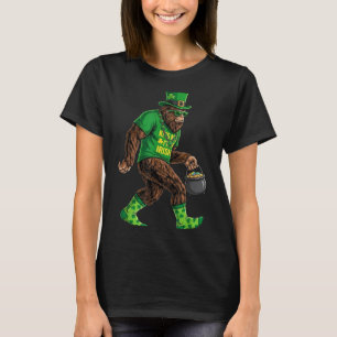 Camiseta Día de San Patricio Bigfoot Verde Divertido Sasqua