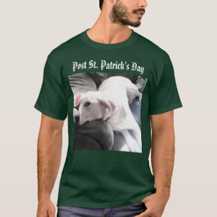 Camiseta Día de San Patricio Cansado Perro Blanco Desangran