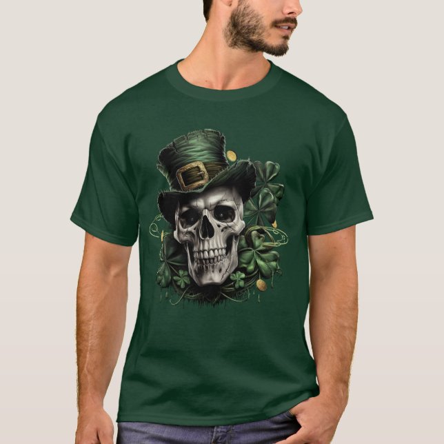 Camiseta Día de San Patricio Cráneo Irlandés oscuro con roc (Anverso)