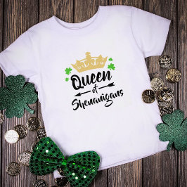 Camiseta Día de San Patricio de la Reina de Shenanigans