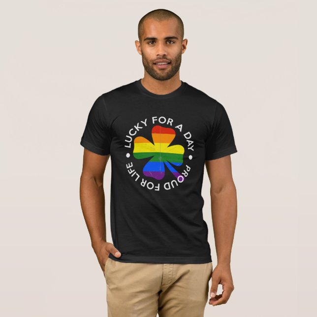 Camiseta Día de San Patricio: el orgullo gay arcoiris LGBT  (Anverso completo)