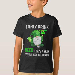 Camiseta Día de San Patricio Solo Bebí Cerveza 3 Días A La 