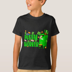 Camiseta Día de San Patricio trabajador postal oficina de c