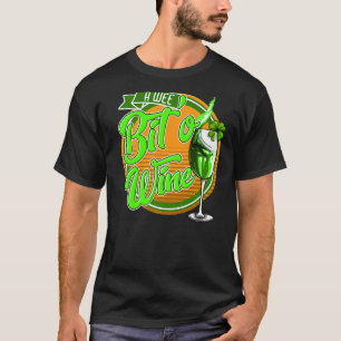 Camiseta Día de San Patricio Un Poco de Vino Divertido Mamá
