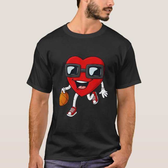Camiseta Día de San Valentín Corazón Perforando Baloncesto  (Anverso)