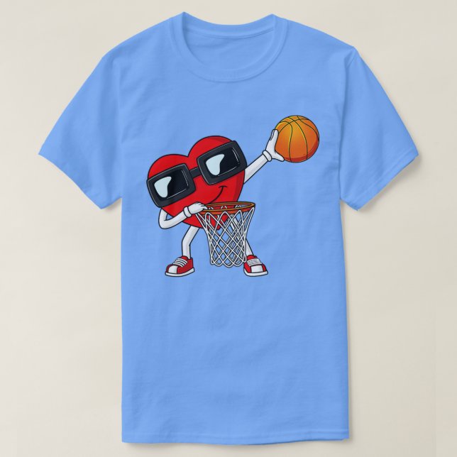 Camiseta Día de San Valentín Dabbing Heart Holding A Basket (Diseño del anverso)