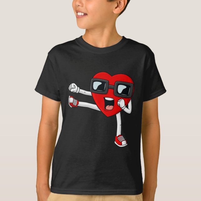 Camiseta Día de San Valentín Heart Karate Kick Fun Boys Chi (Anverso)