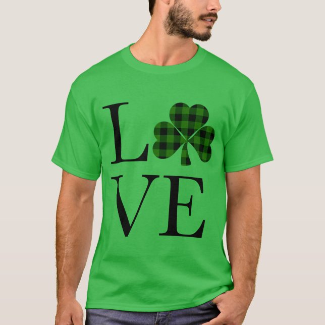 Camiseta Día de Santa Patricia el amor por el trébol negro  (Anverso)