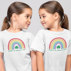Camiseta Día del Arcoiris y Shamrock