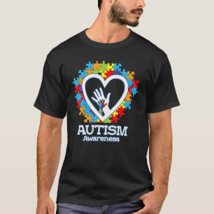Camiseta Día del Autismo Mano que Sostiene Rompecabezas Cor