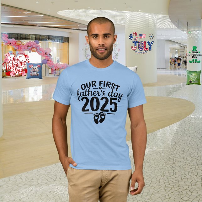 Camiseta Día del Padre "Día de nuestro primer padre" (Subido por el creador)