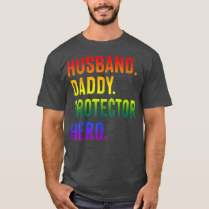 Camiseta Día del padre gay: Marido del Orgullo LGBT protéja
