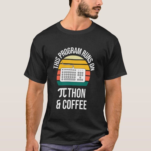 Camiseta Día del Pi Este Programa se Ejecuta en Python (Anverso)