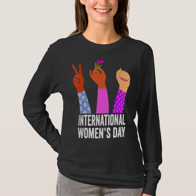 Camiseta Día Internacional de la Mujer 2022 Rompe El Sesgo  (Anverso)