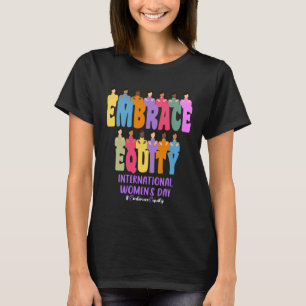 Camiseta Día Internacional de la Mujer 2023 Adoptar la Equi