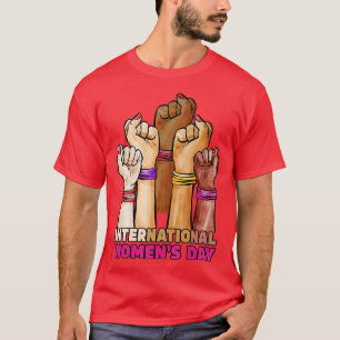 Camiseta Día Internacional de la Mujer Abrazo de igualdad d