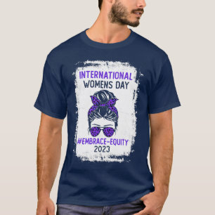 Camiseta Día internacional de la mujer: adopción de la equi