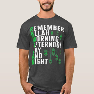Camiseta Día musulmán de Ramadán por la noche rezando el Is