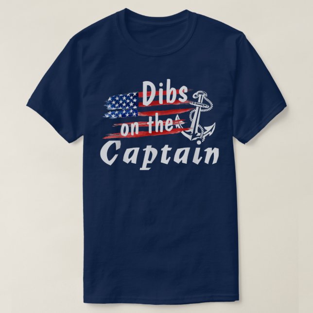 Camiseta Dibs On The Captain Funny Captain Wife (Diseño del anverso)