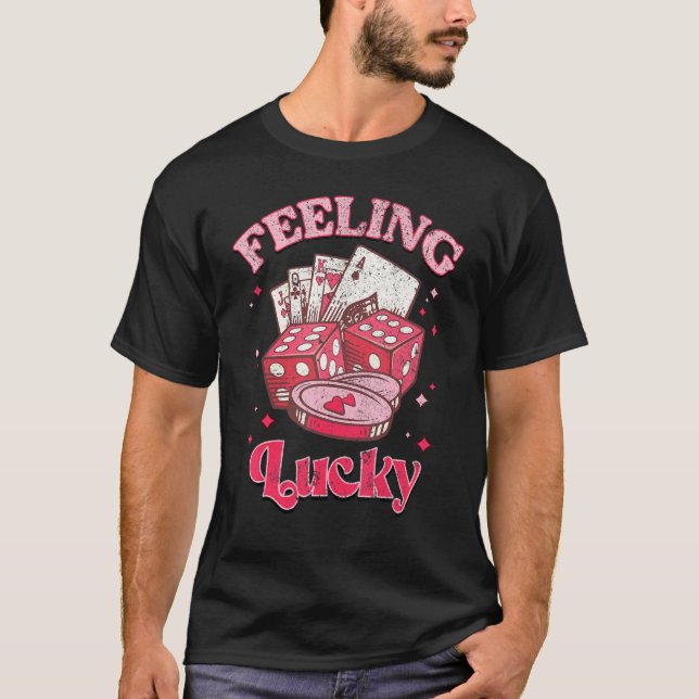 Camiseta Dice Hearts Feeling Lucky Retro Groovy Valentines  (Anverso)