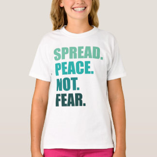 Camiseta Difundir paz no temer el texto verde